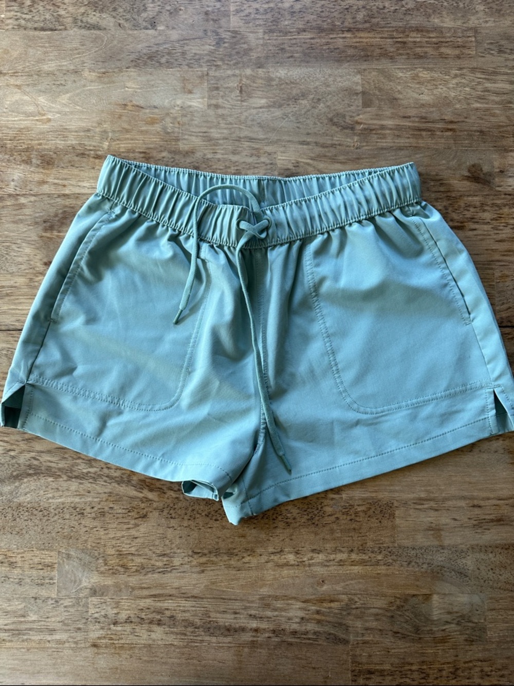 90 Degree By Reflex Light Sage Green Athletic Drawstring Shorts